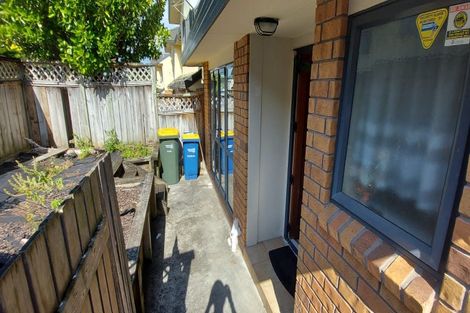 Photo of property in 22/2 Arawa Street, New Lynn, Auckland, 0600