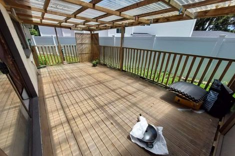 Photo of property in 40 Tudor Road, Henderson, Auckland, 0610