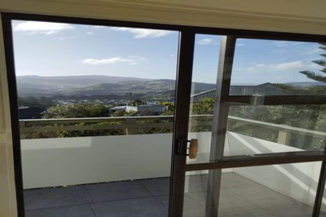 Photo of property in 19 Carluke Street, Paparangi, Wellington, 6037