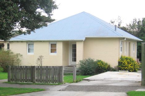 Photo of property in 63 Durham Crescent, Fairfield, Lower Hutt, 5011