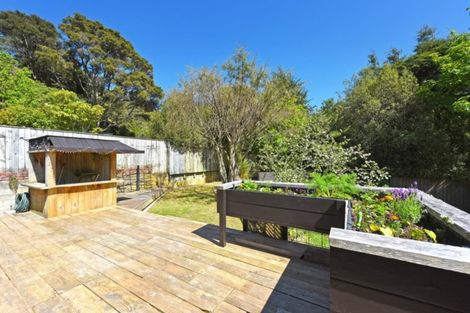 Photo of property in 22 Avian Road, Blue Mountains, Upper Hutt, 5371