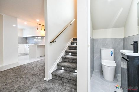 Photo of property in 4a Romney Place, Manurewa, Auckland, 2102