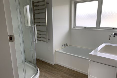 Photo of property in 53 Marellen Drive, Red Beach, 0932