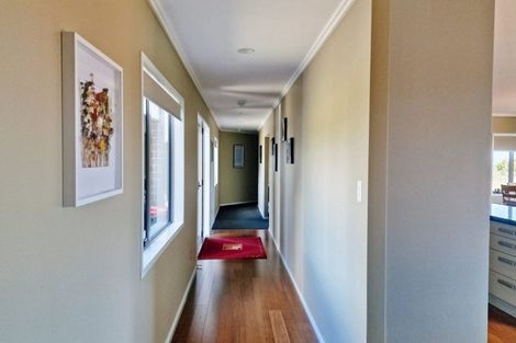 Photo of property in 1 Wilson Road, Urenui, 4375