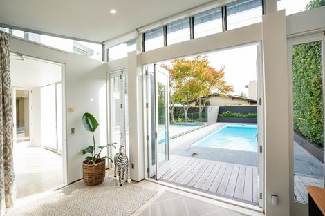 Photo of property in 100a Glandovey Road, Fendalton, Christchurch, 8052