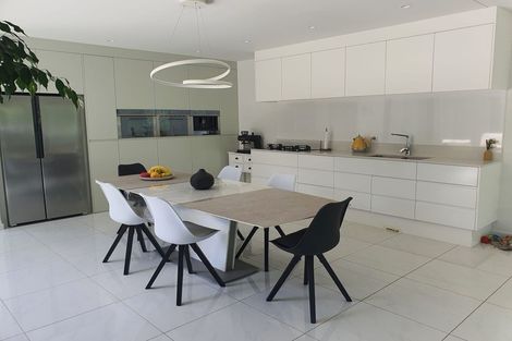 Photo of property in 2 Bressay Way, Waikanae, 5036