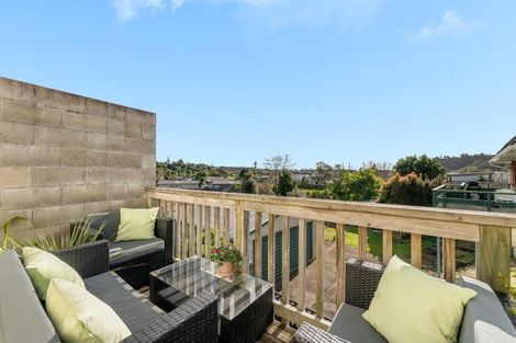 Photo of property in 1 Jonathon Street, Brookfield, Tauranga, 3110