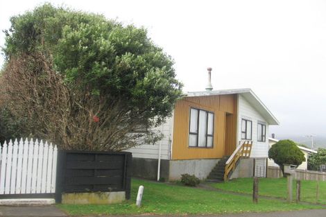 Photo of property in 147 Conclusion Street, Ascot Park, Porirua, 5024