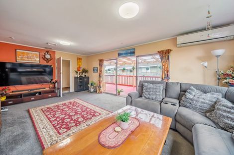 Photo of property in 71 California Drive, Totara Park, Upper Hutt, 5018