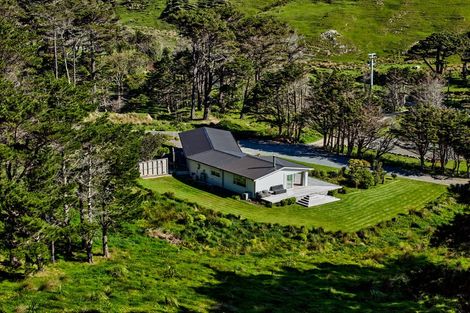 Photo of property in 302 Boom Rock Road, Ohariu, Wellington, 6037