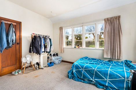 Photo of property in 218 College Street, West End, Palmerston North, 4412