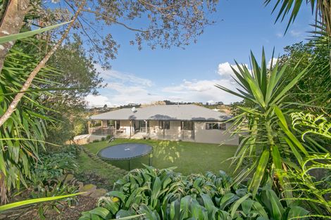 Photo of property in 16 Denehurst Drive, Waimauku, 0812