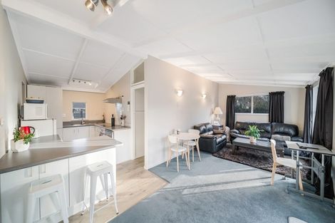 Photo of property in 98 Prestons Road, Redwood, Christchurch, 8051