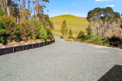 Photo of property in 598a Oneriri Road, Kaiwaka, 0573