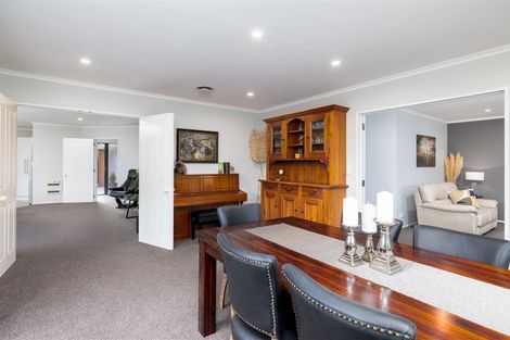 Photo of property in 15 Abingdon Court, Avonhead, Christchurch, 8042