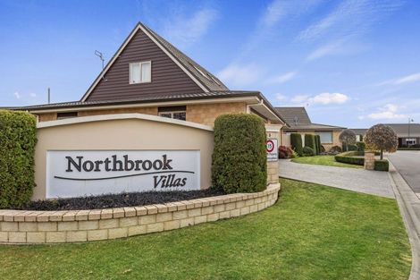 Photo of property in 3 Reeves Road, Rangiora, 7400