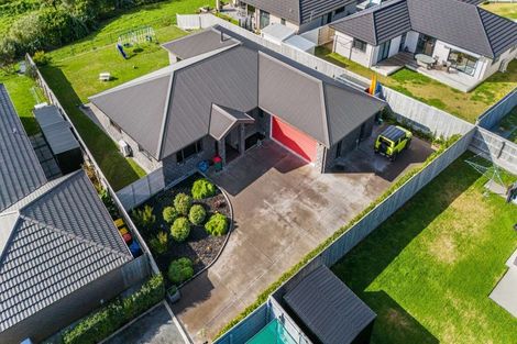 Photo of property in 48 Papawhero Drive, Bell Block, New Plymouth, 4312