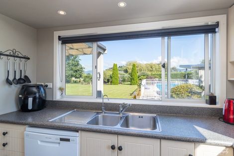 Photo of property in 231 Belvedere Road, Carterton, 5713