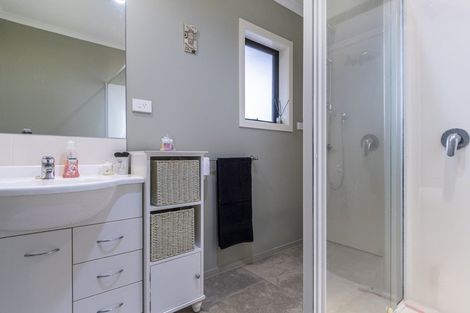 Photo of property in 49 Falcon Drive, Welcome Bay, Tauranga, 3112