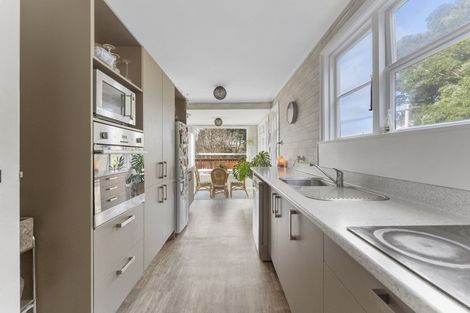 Photo of property in 101c Frankley Road, Frankleigh Park, New Plymouth, 4310