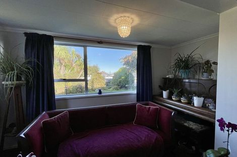 Photo of property in 30 Rhodes Street, Waimate, 7924