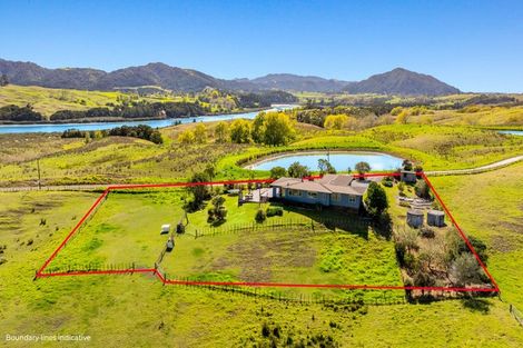 Photo of property in 301 Ranganui Road, Kaiwaka, 0573