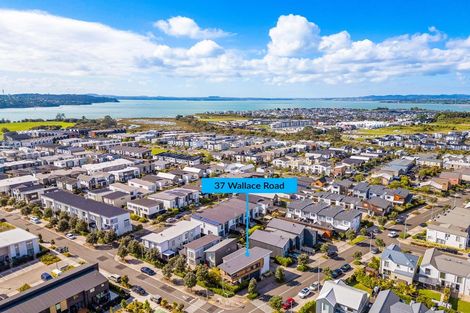 Photo of property in 37 Wallace Road, Hobsonville, Auckland, 0616