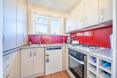 Photo of property in 39c Moeraki Road, Maoribank, Upper Hutt, 5018