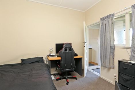 Photo of property in 605 Grove Road, Mayfair, Hastings, 4122