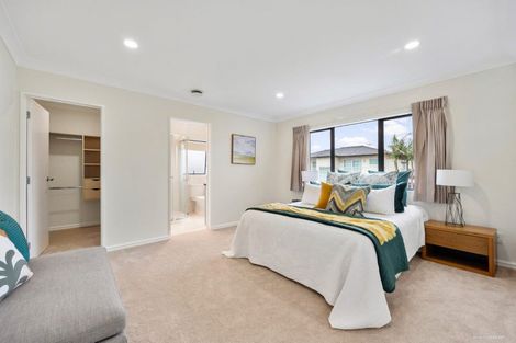 Photo of property in 1 Askerne Drive, Flat Bush, Auckland, 2016