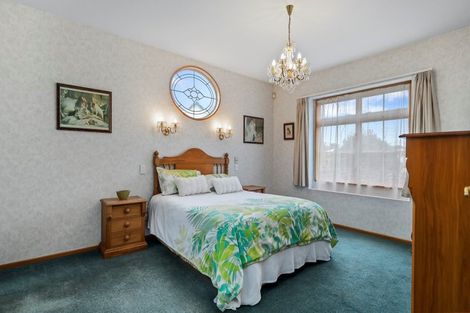 Photo of property in 2 Gordon Road, Mount Maunganui, 3116