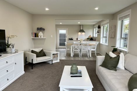 Photo of property in 2/36 Condell Avenue, Papanui, Christchurch, 8053