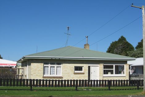 Photo of property in 16 Hakanoa Street, Huntly, 3700