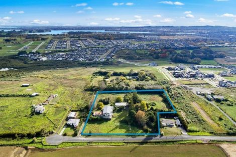 Photo of property in 257 Park Estate Road, Rosehill, Papakura, 2113