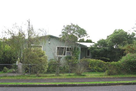 Photo of property in 23 Sherwood Avenue, Te Atatu South, Auckland, 0610