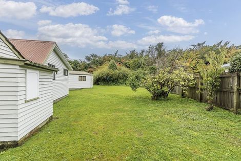 Photo of property in 12 Morgan Place, Tawa, Wellington, 5028