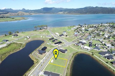 Photo of property in 207 Harbour Drive, Matarangi, Whitianga, 3592