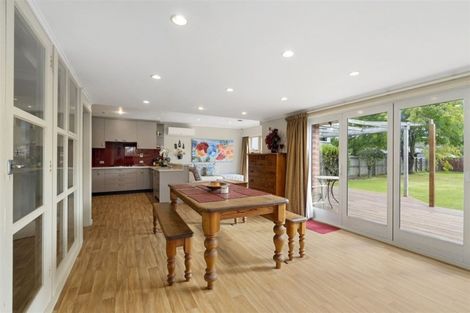 Photo of property in 225 Innes Road, St Albans, Christchurch, 8052