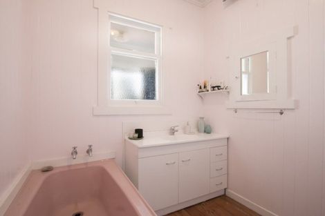 Photo of property in 3c Lindemann Road, Katikati, 3170