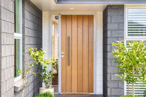 Photo of property in 37 Harding Drive, Papamoa Beach, Papamoa, 3118