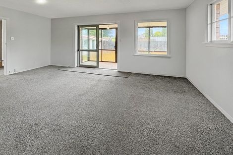 Photo of property in 22 Vancouver Crescent, Wainoni, Christchurch, 8061