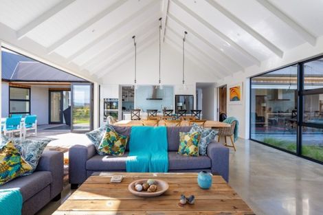 Photo of property in 173a Tern Point, Mangawhai, 0975