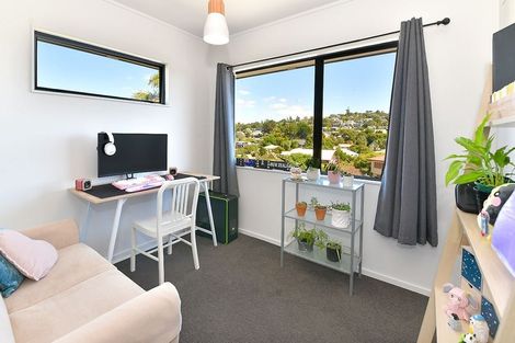 Photo of property in 5 Ellenbury Place, Stanmore Bay, Whangaparaoa, 0932