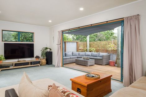 Photo of property in 5 Douglas Street, Okitu, Gisborne, 4010