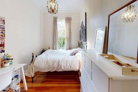 Photo of property in 11 Wilton Road, Wadestown, Wellington, 6012