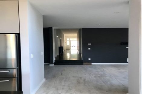 Photo of property in 13 Derwent Street, Island Bay, Wellington, 6023