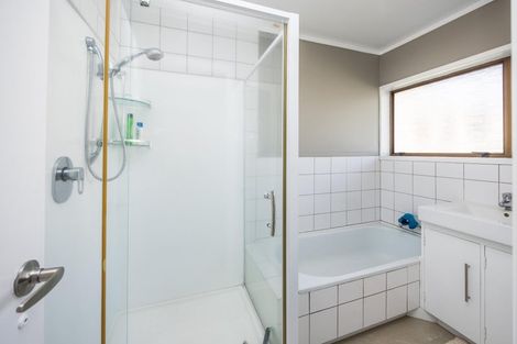 Photo of property in 15 Miro Street, Maeroa, Hamilton, 3200