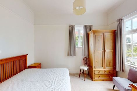 Photo of property in 51 Aurora Terrace, Kelburn, Wellington, 6012