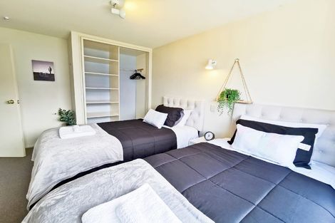 Photo of property in 13 Mckerrow Place, Sunshine Bay, Queenstown, 9300