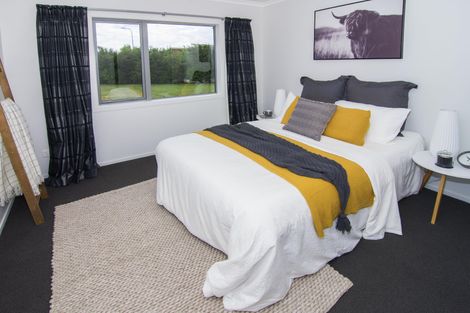 Photo of property in 6 Valkyrie Close, Carterton, 5713